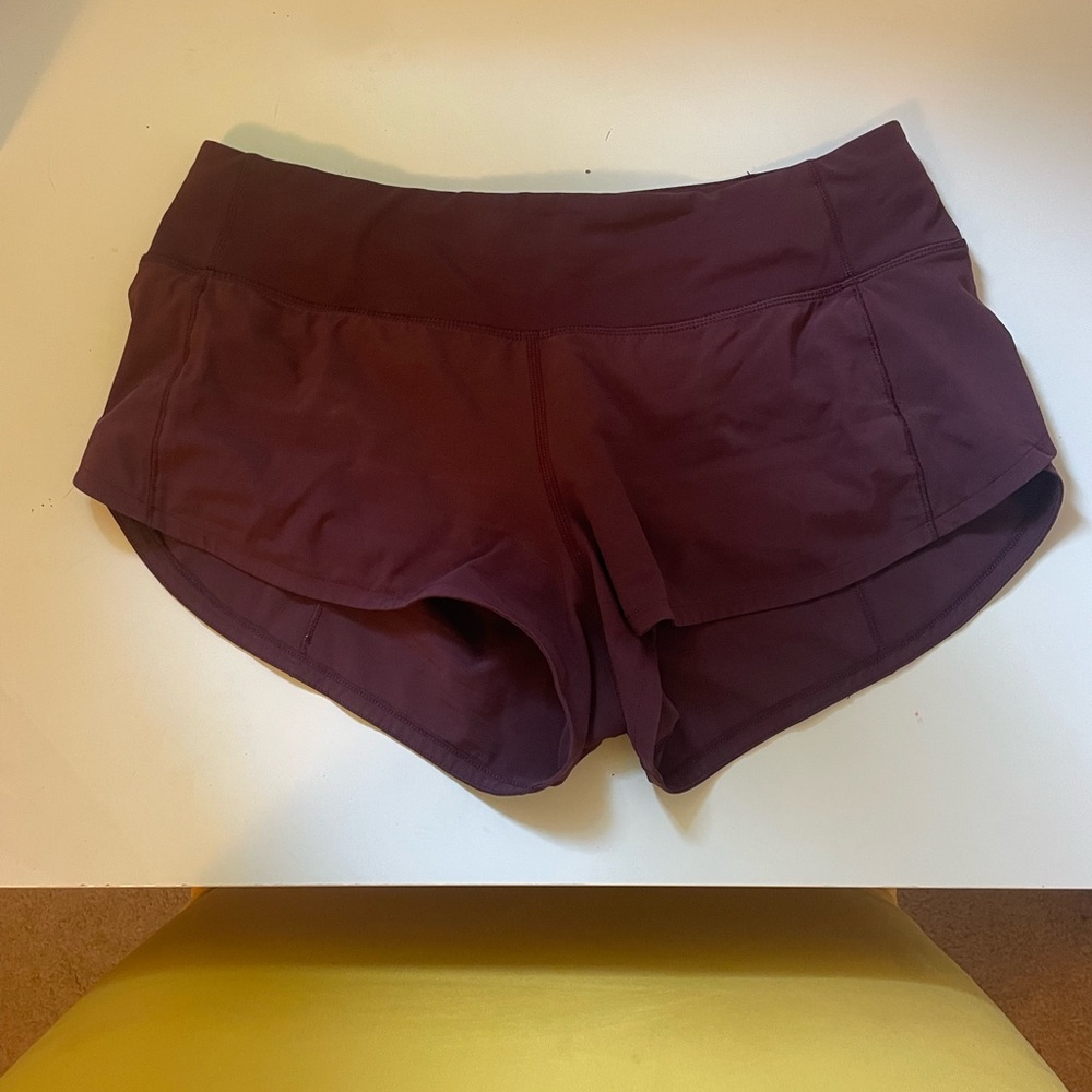 Lululemon speed up shorts maroon 4